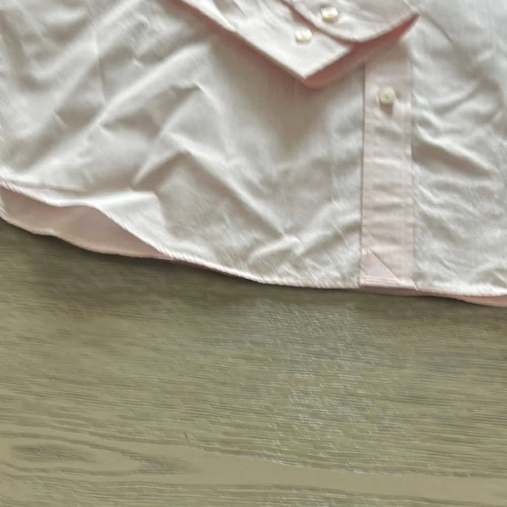 Men’s Light Pink UNTUCK Shirt - Picture 4 of 7